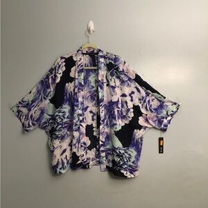 APT 9 kimono